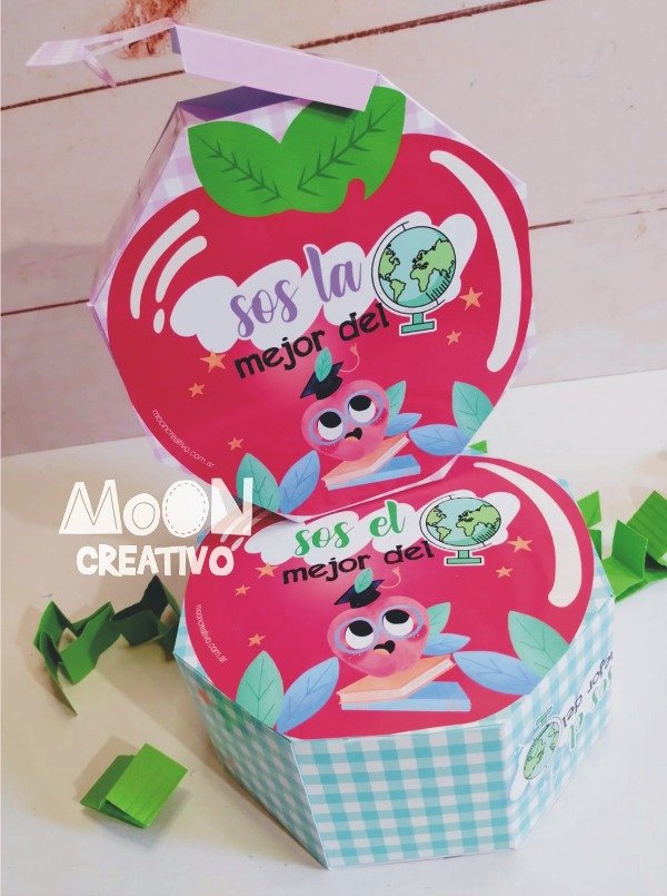 3 Cajas manzanas Día del Maestro